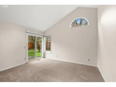 5696 Windfield Loop Lake Oswego OR 97035