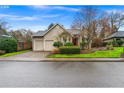 5696 Windfield Loop Lake Oswego OR 97035