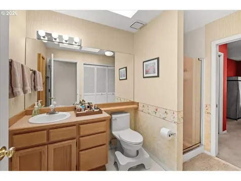 5696 Windfield Loop Lake Oswego OR 97035