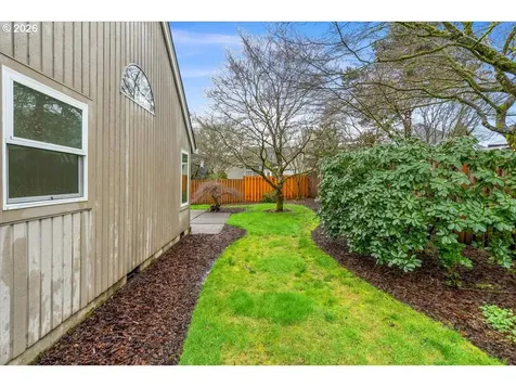 5696 Windfield Loop Lake Oswego OR 97035