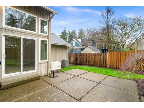 5696 Windfield Loop Lake Oswego OR 97035