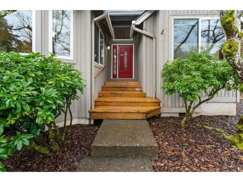 5696 Windfield Loop Lake Oswego OR 97035