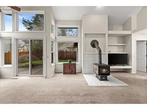 5696 Windfield Loop Lake Oswego OR 97035