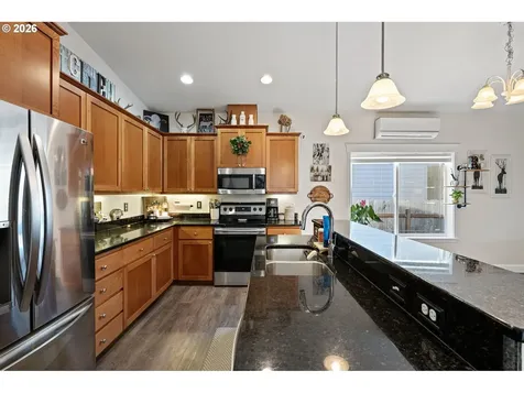 1415 Cottonwood Place Cottage Grove OR 97424