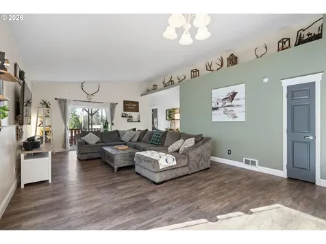 1415 Cottonwood Place Cottage Grove OR 97424