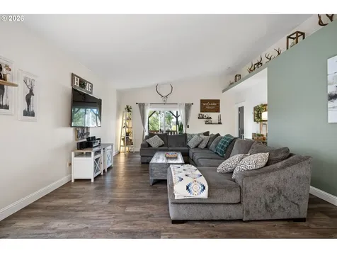 1415 Cottonwood Place Cottage Grove OR 97424