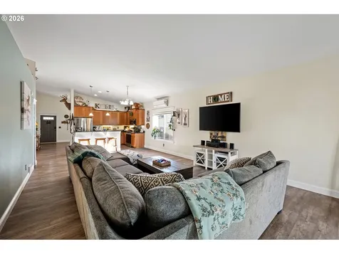1415 Cottonwood Place Cottage Grove OR 97424
