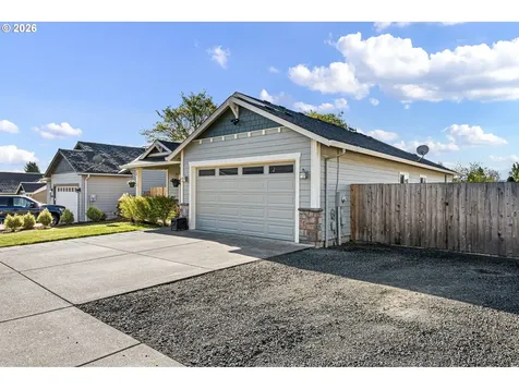1415 Cottonwood Place Cottage Grove OR 97424