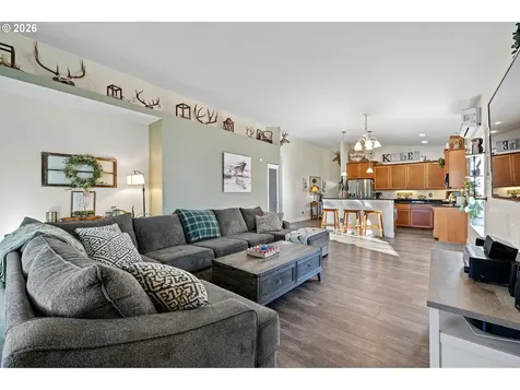 1415 Cottonwood Place Cottage Grove OR 97424
