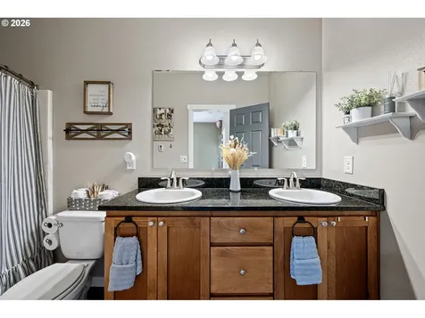 1415 Cottonwood Place Cottage Grove OR 97424