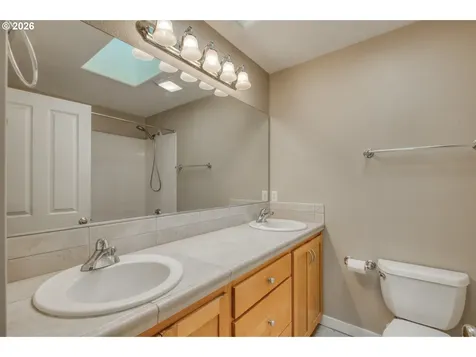 9530 SW Lodestone Drive Beaverton OR 97007