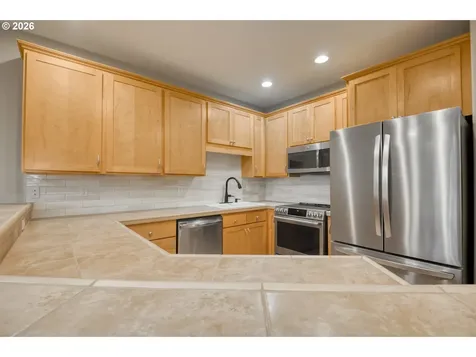 9530 SW Lodestone Drive Beaverton OR 97007