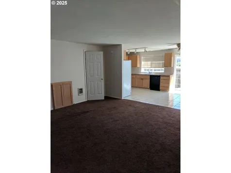 4462/4470 Fergus Avenue Eugene OR 97402