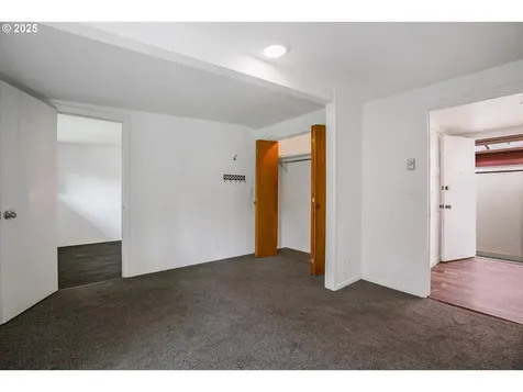 713 E 27th Avenue Eugene OR 97405