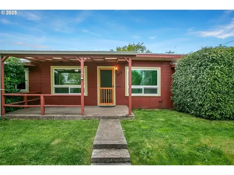 713 E 27th Avenue Eugene OR 97405