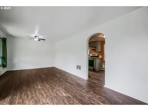 713 E 27th Avenue Eugene OR 97405