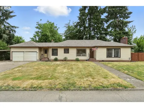 609 W Lincoln Street Woodburn OR 97071