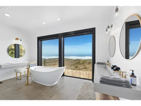 54134 Gould Road Bandon OR 97411