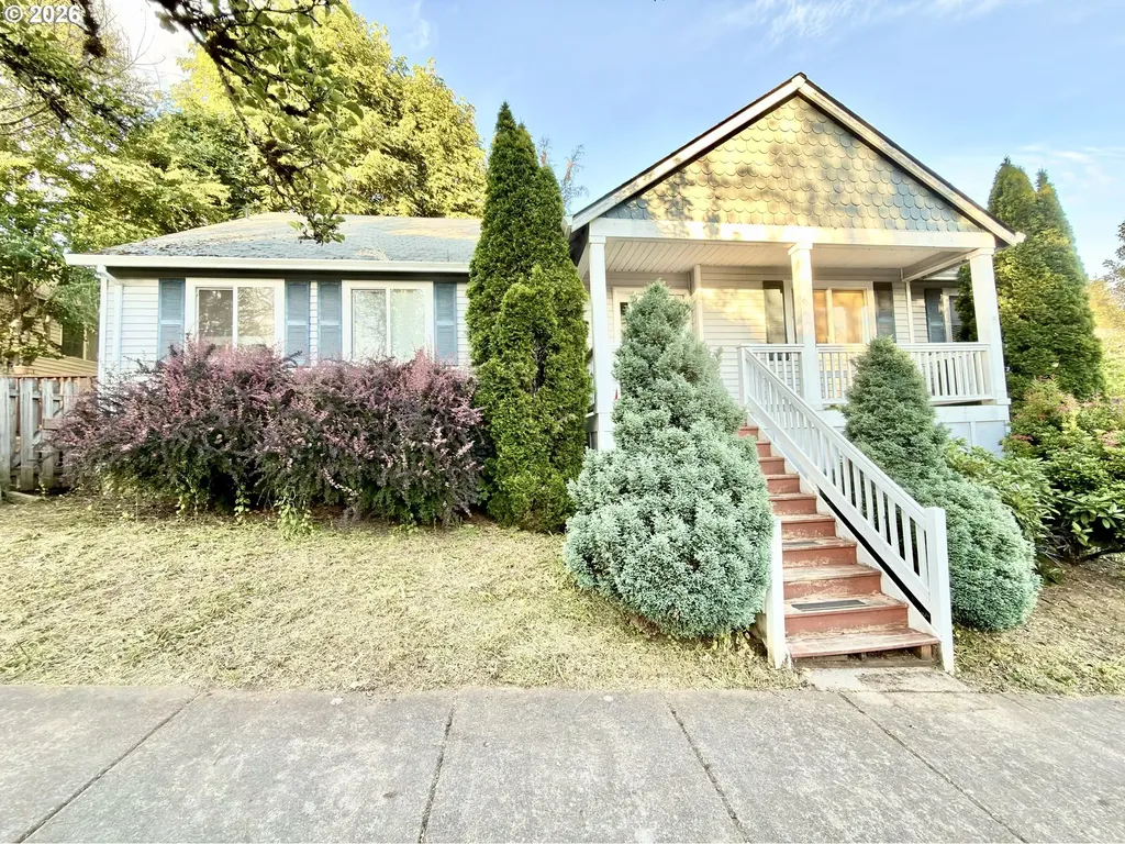 39057 Jerger Street Sandy OR 97055