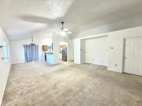 39057 Jerger Street Sandy OR 97055
