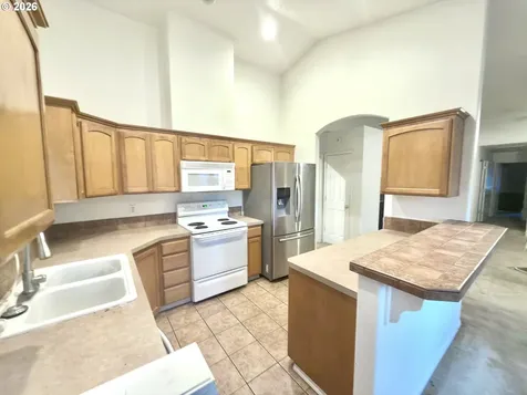 39057 Jerger Street Sandy OR 97055