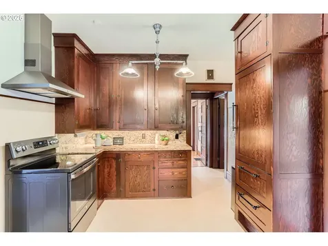 7730 SE 45th Avenue Portland OR 97206