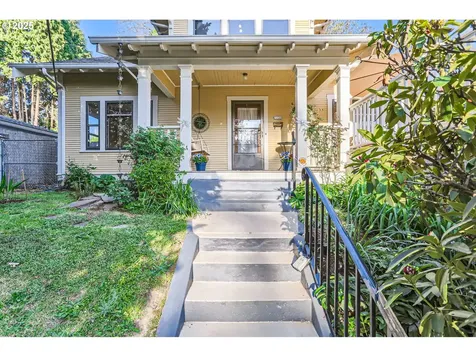 7730 SE 45th Avenue Portland OR 97206
