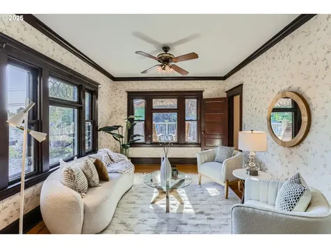 7730 SE 45th Avenue Portland OR 97206