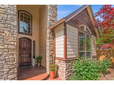 13845 SW Far Vista Drive Beaverton OR 97005