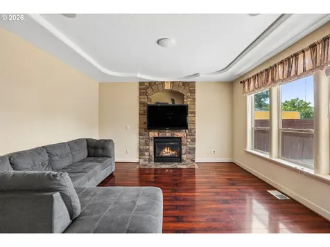 13845 SW Far Vista Drive Beaverton OR 97005