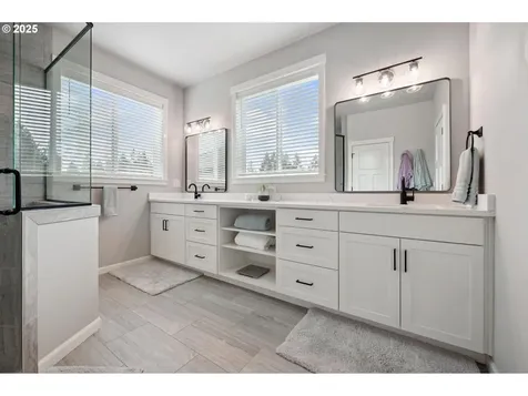 20165 Kinslie Court Oregon City OR 97045
