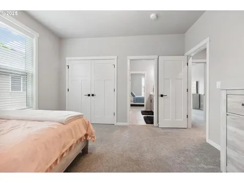 20165 Kinslie Court Oregon City OR 97045