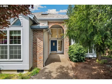 6121 SW Orchid Drive Portland OR 97219