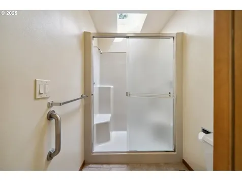 6121 SW Orchid Drive Portland OR 97219