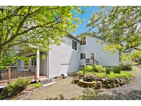6121 SW Orchid Drive Portland OR 97219