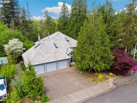 6121 SW Orchid Drive Portland OR 97219
