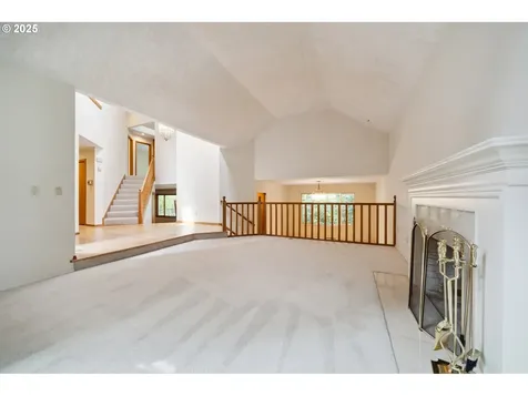 6121 SW Orchid Drive Portland OR 97219