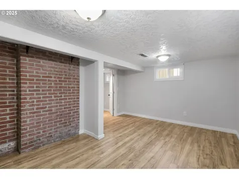 3645 NE 114th Avenue Portland OR 97220