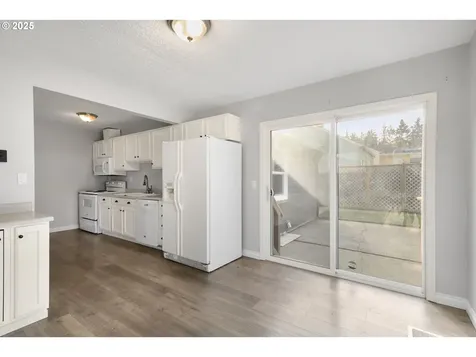 3645 NE 114th Avenue Portland OR 97220