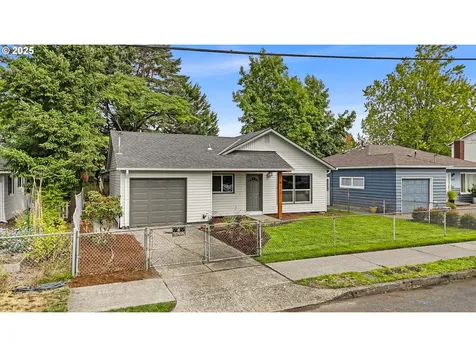 9311 SE Mill Street Portland OR 97216