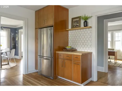 4035 N Commercial Avenue Portland OR 97227