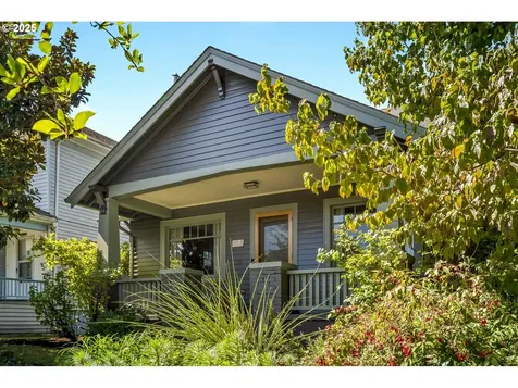 4035 N Commercial Avenue Portland OR 97227