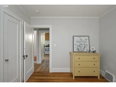 4035 N Commercial Avenue Portland OR 97227