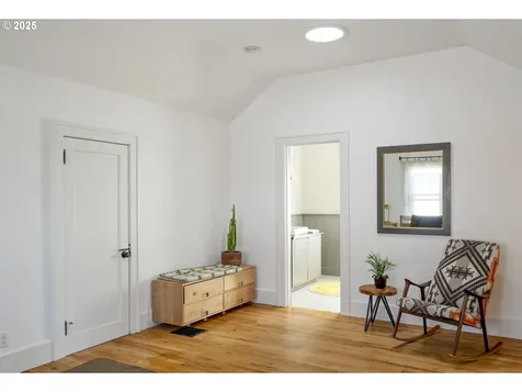 4035 N Commercial Avenue Portland OR 97227