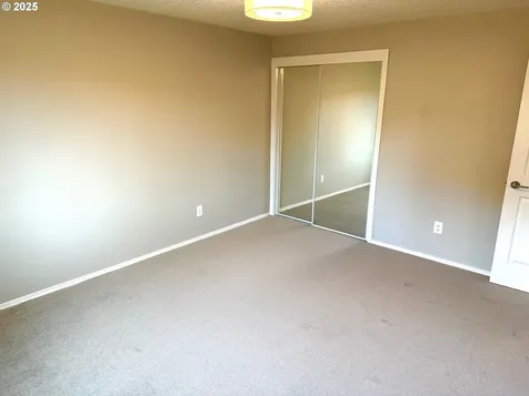 5101 SE 113th Avenue Portland OR 97266