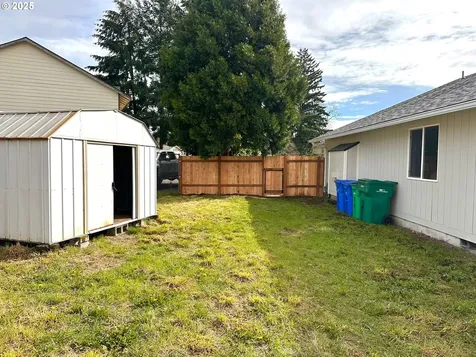 5101 SE 113th Avenue Portland OR 97266