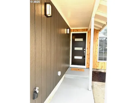 5101 SE 113th Avenue Portland OR 97266