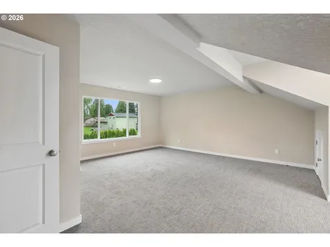 209 NW 72nd Circle Vancouver WA 98665