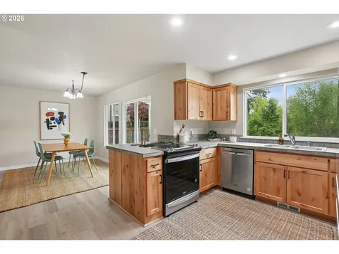 209 NW 72nd Circle Vancouver WA 98665