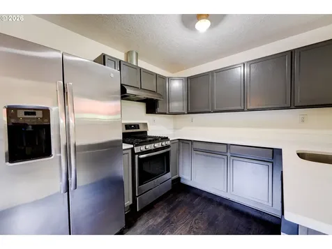 124 NE 143rd Avenue Portland OR 97230
